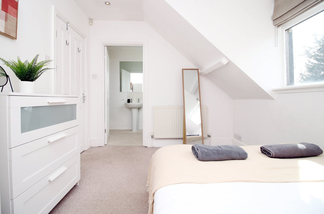 LET - Cosy & Convenient 1 bed near the City Centre. Cardiff, CF11, UK